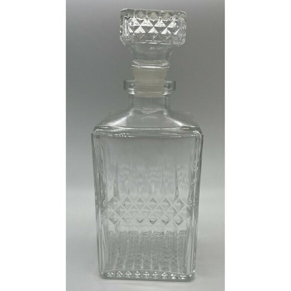Epure Glass Whiskey Decanter Bottle - Glass and Plastic Stopper - Picture 1 of 2